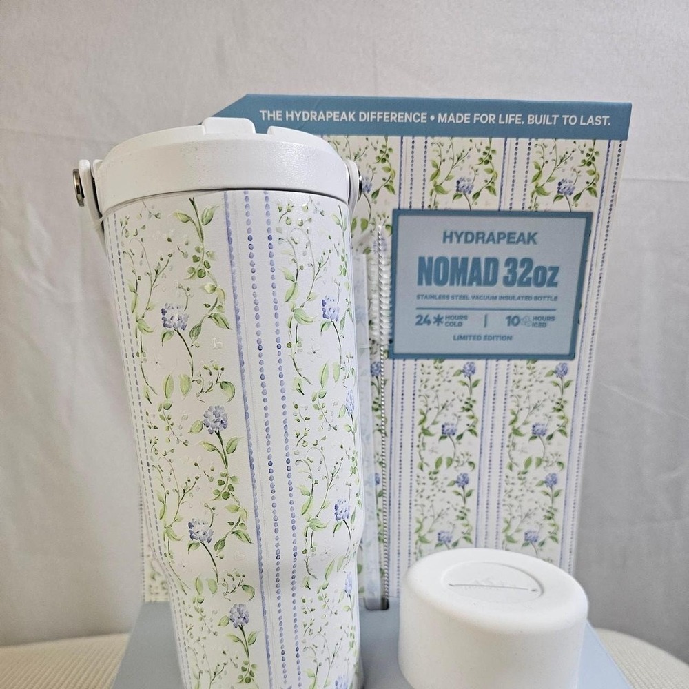 Hydrapeak Nomad 32oz Limited Edition Tumbler (Hydrangea Trellis Pattern